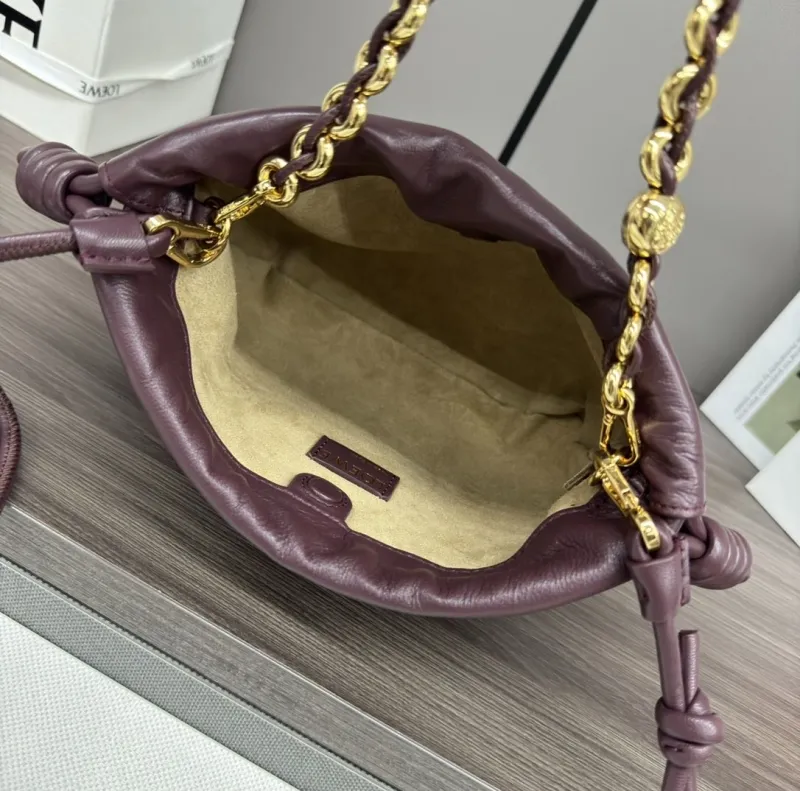 Loewe Clutch-124 - Image 8