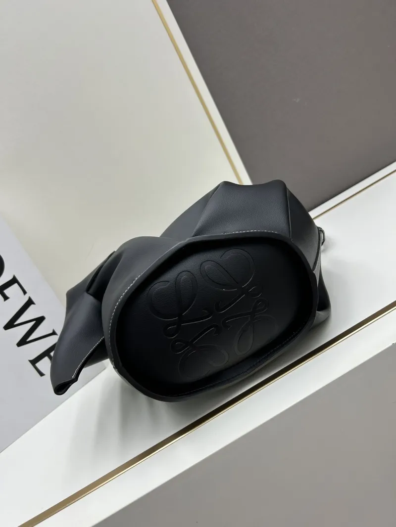 Loewe Clutch-128 - Image 3