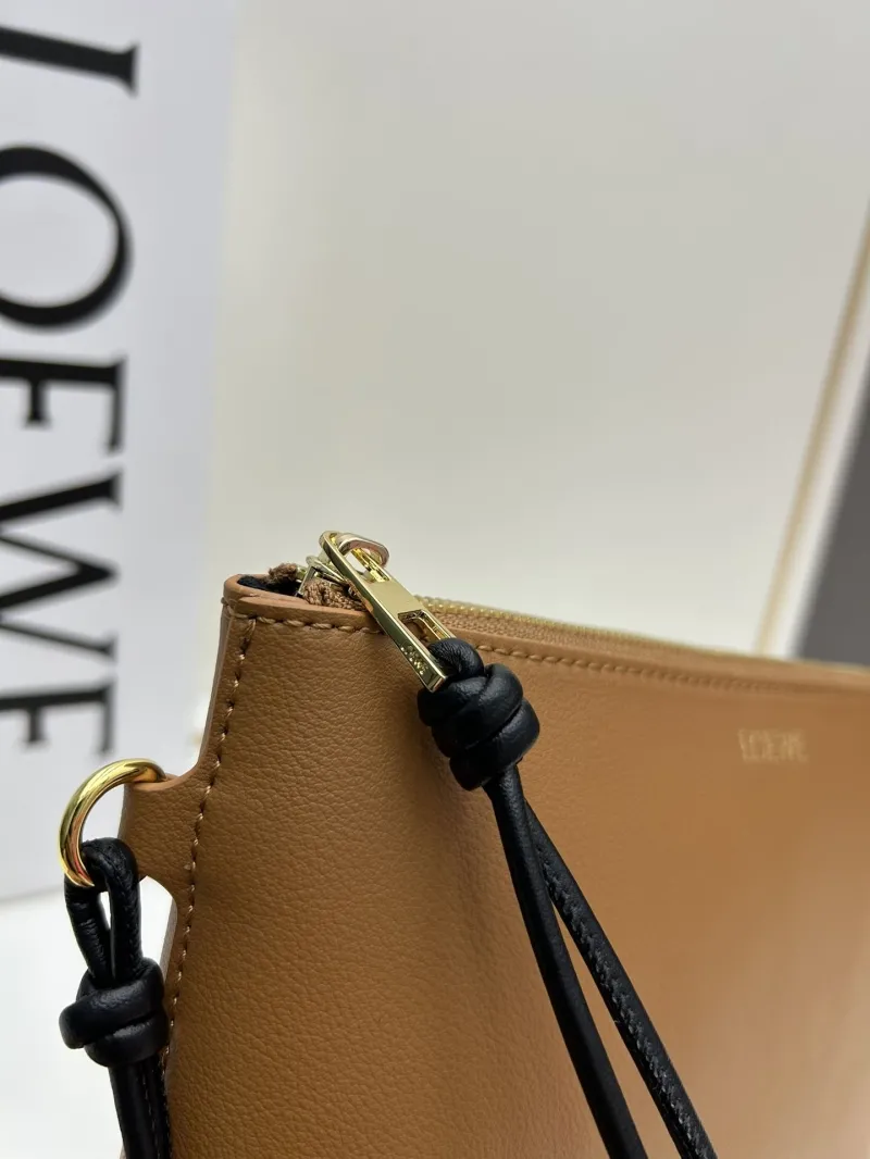 Loewe Clutch-130 - Image 6
