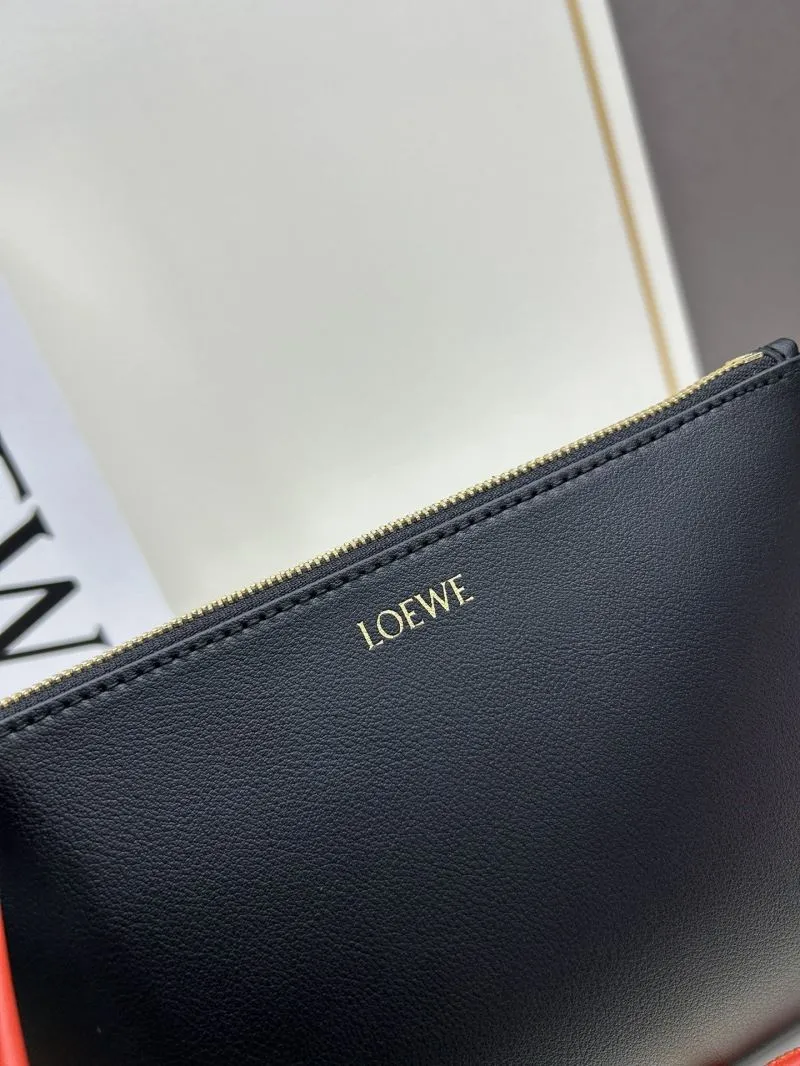 Loewe Clutch-142 - Image 4