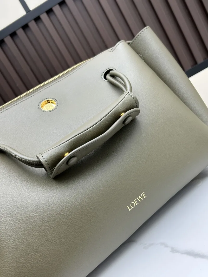 LOEWE Olive Green Leather Shoulder Bag 250520 23.5*10*19cm - Image 4