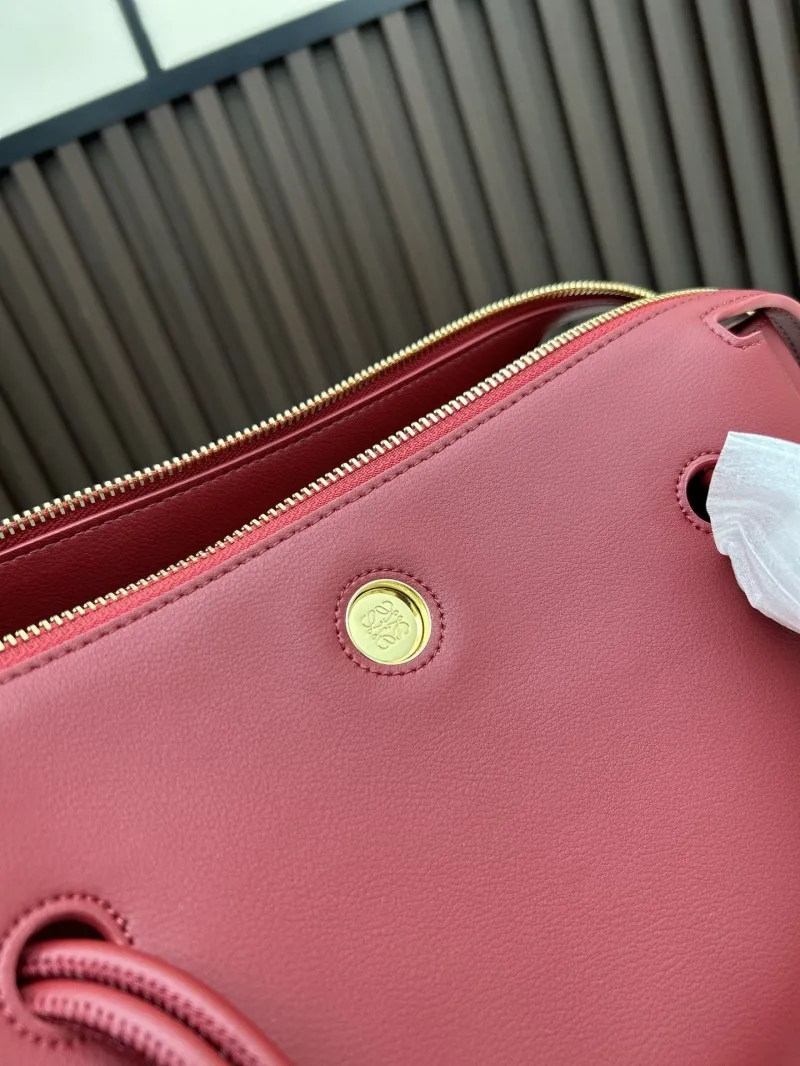 LOEWE Burgundy Leather Shoulder Handbag - Image 4