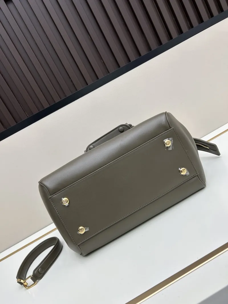 LOEWE Gray Leather Tote Bag 250519 28.5x11x23cm - Image 4