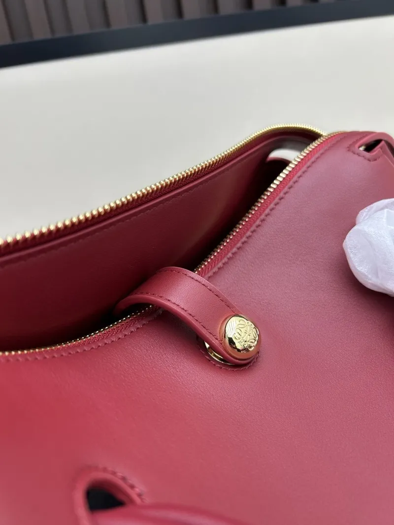 LOEWE Burgundy Leather Shoulder Bag - Image 4
