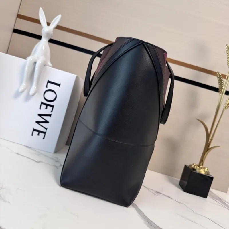 Alternative view of Loewe Shopping Bags-29