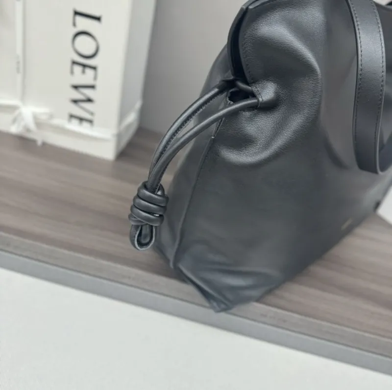 LOEWE Black Leather Tote Bag - Image 6