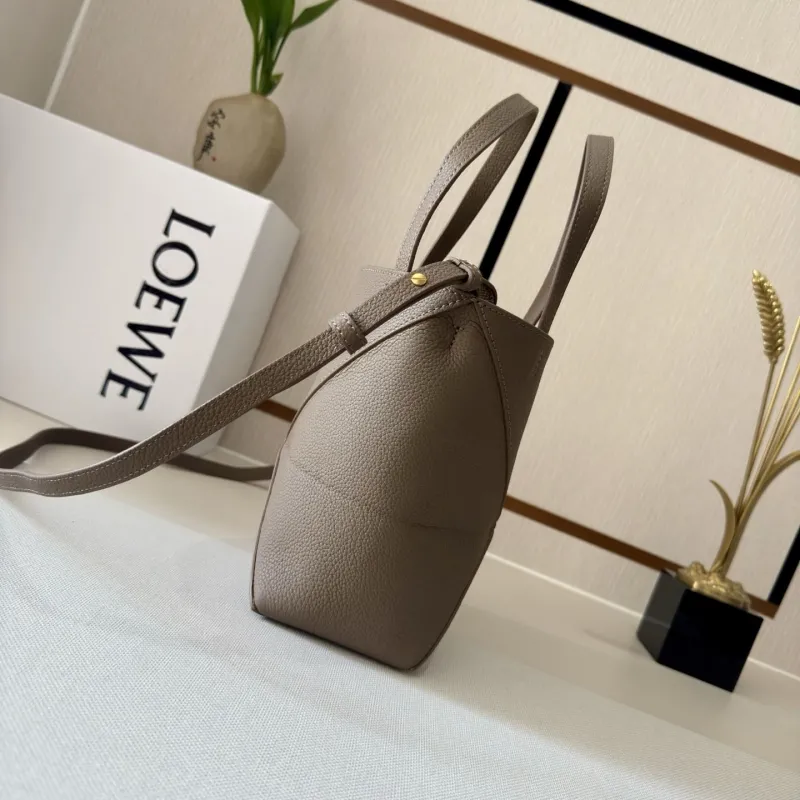 Alternative view of Loewe Shopping Bags-41