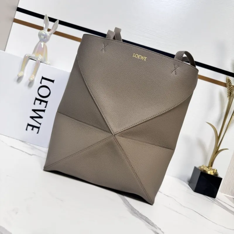 Loewe Shopping Bags-42
