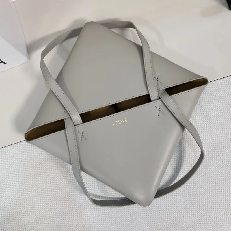 LOEWE Pale Gray Leather Shopping Bag - Image 7