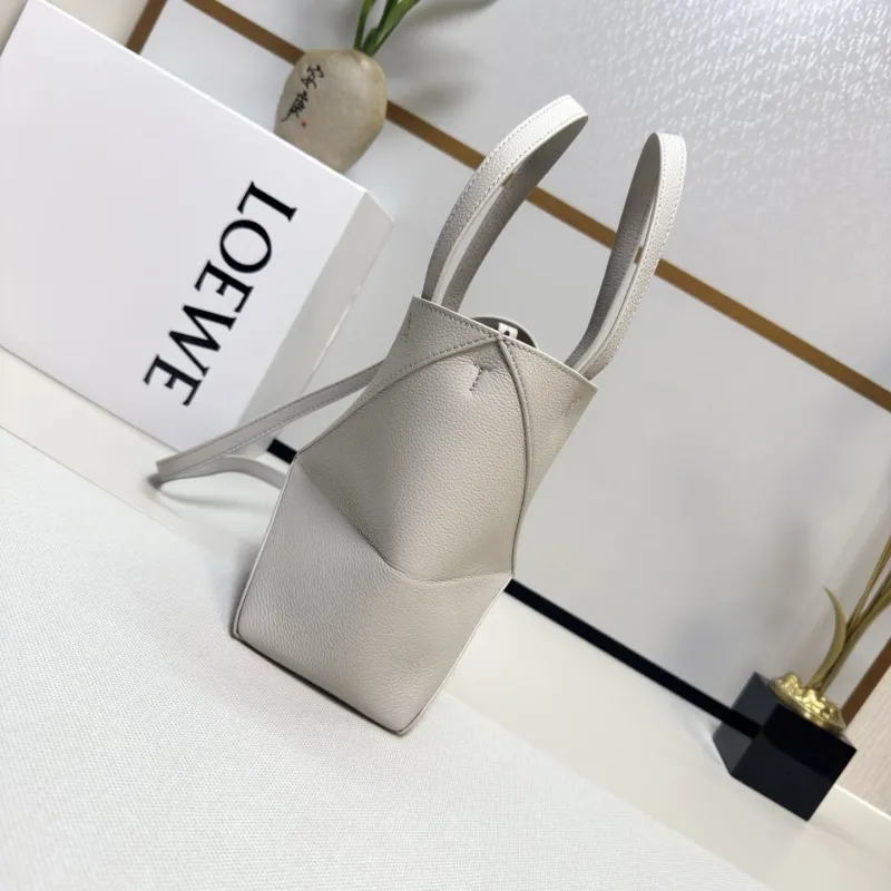 Alternative view of Loewe Shopping Bags-72