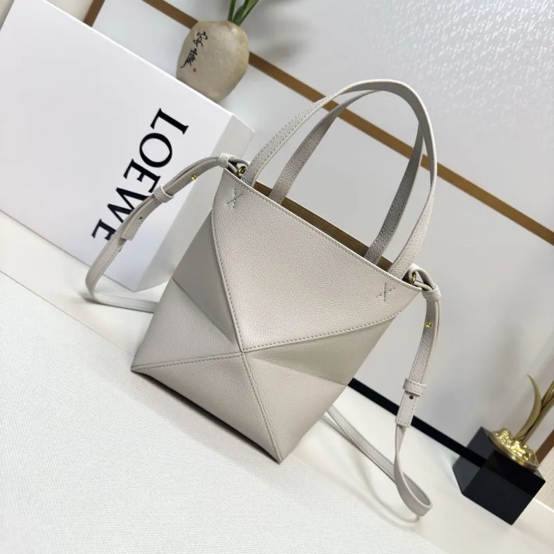 Loewe Shopping Bags-72 - Image 3