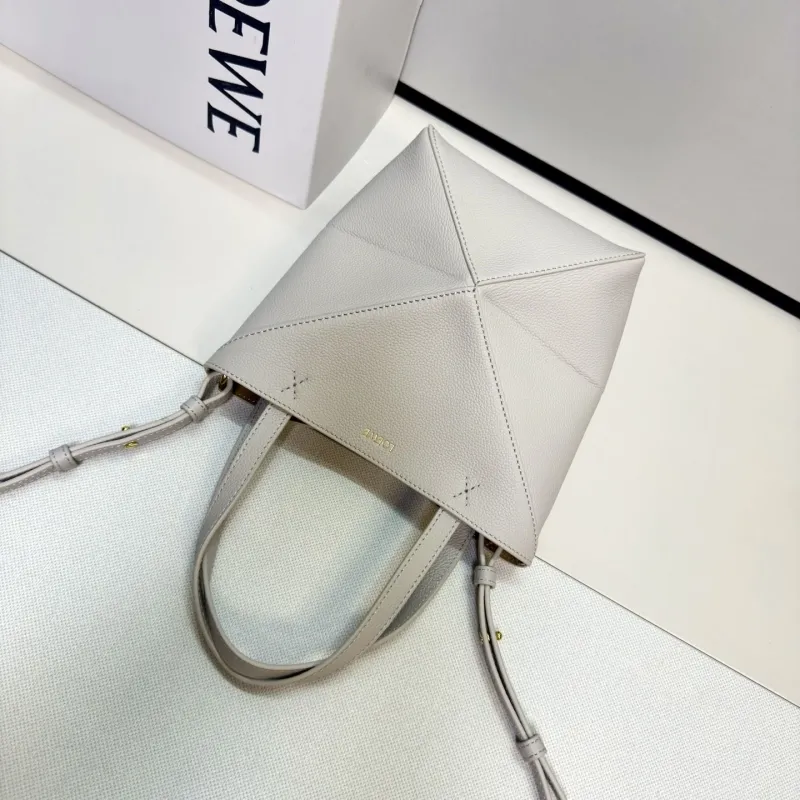 Loewe Shopping Bags-72 - Image 5