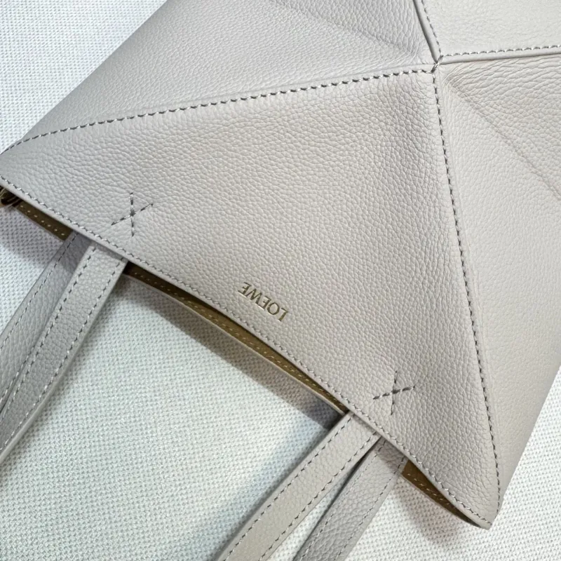 Loewe Shopping Bags-72 - Image 8