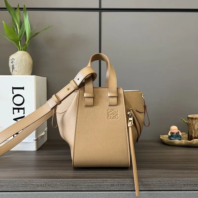 Alternative view of Loewe Shopping Bags-83