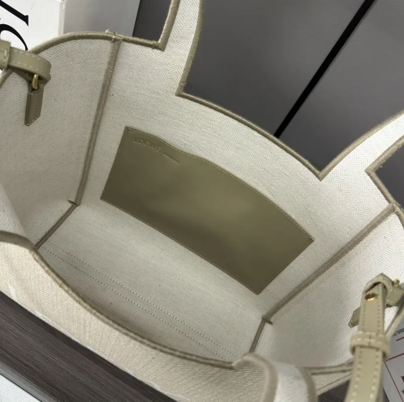 Loewe Shopping Bags-87 - Image 8