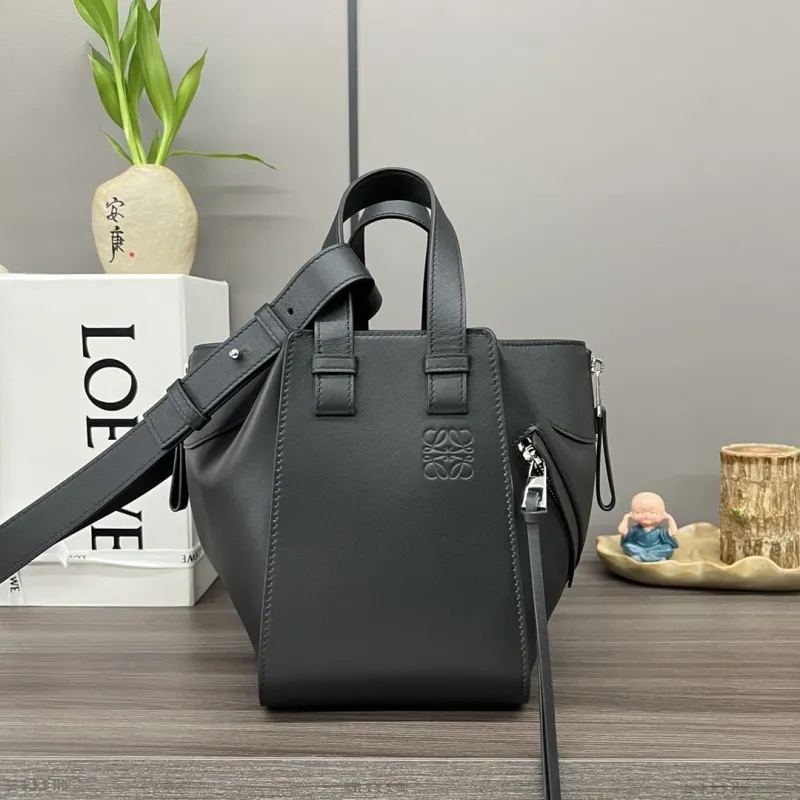 Alternative view of Loewe Shopping Bags-89