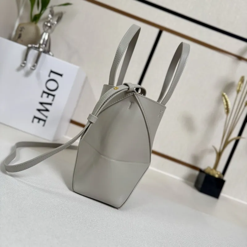 Alternative view of Loewe Shopping Bags-92
