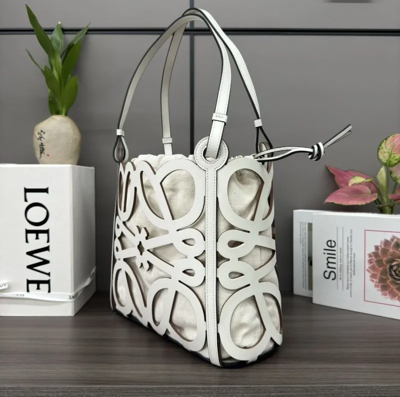 Alternative view of Loewe Shopping Bags-96