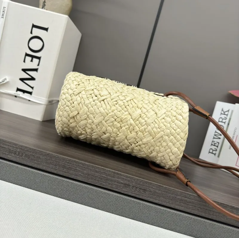 Alternative view of Loewe Shopping Bags-108