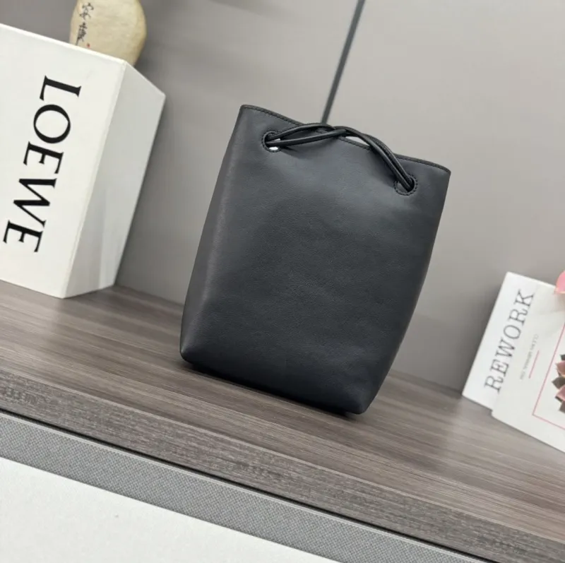 LOEWE Black Leather Bucket Bag - Image 4
