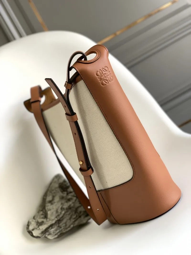 Alternative view of Loewe Shopping Bags-111