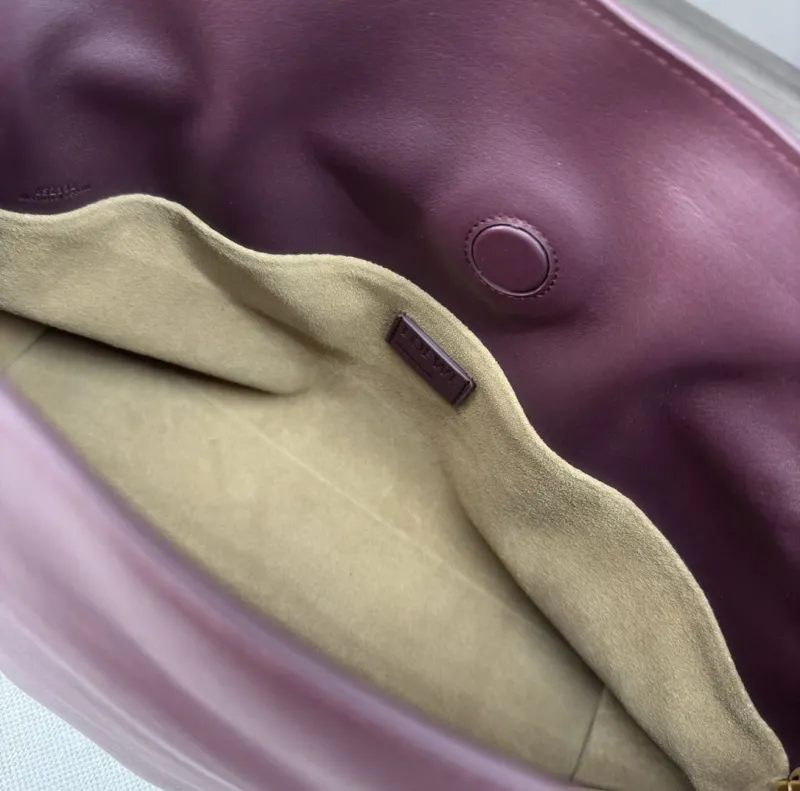 LOEWE Burgundy Leather Shoulder Bag - Image 8