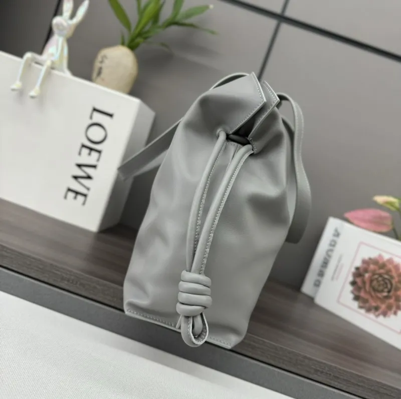 Alternative view of Loewe Shopping Bags-118
