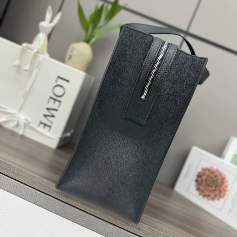 Alternative view of Loewe Black Leather Tote Bag 122