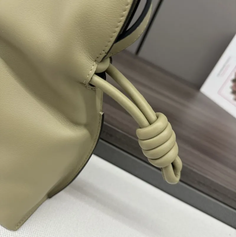 LOEWE Light Beige Leather Shoulder Bag 127 - Image 6