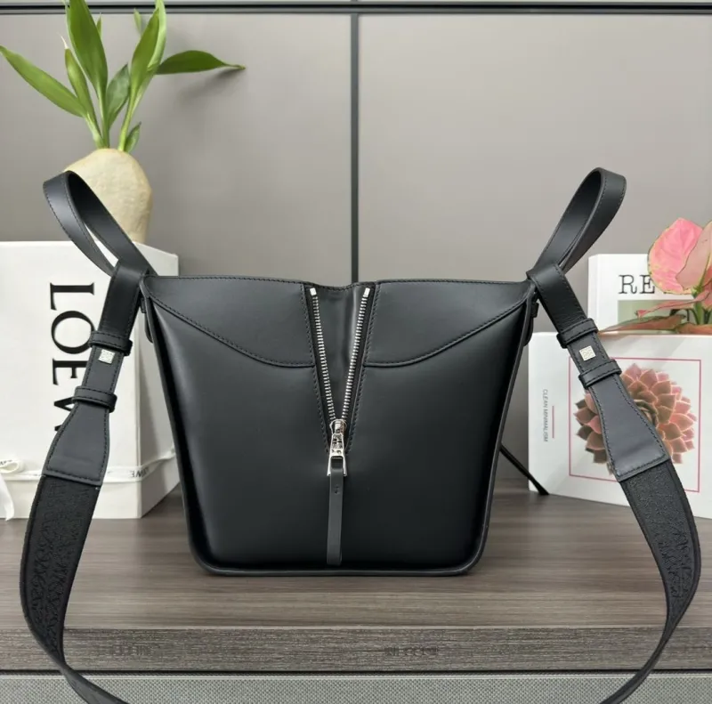 Loewe Black Leather Crossbody Handbag - Image 5