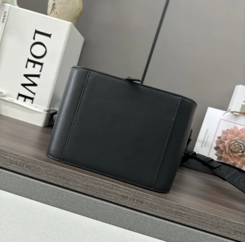 Loewe Black Leather Crossbody Handbag - Image 6