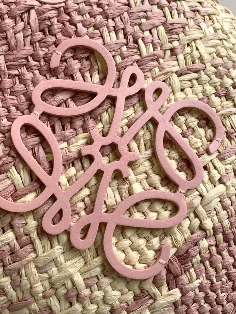 Loewe Pink Cream Woven Straw Tote Bag 135 - Image 5