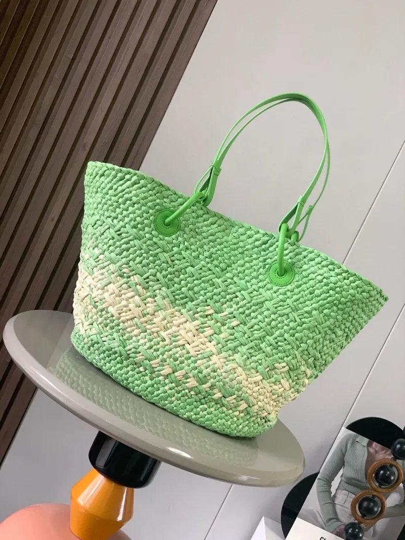 Loewe Light Green Raffia Tote Bag - Image 3