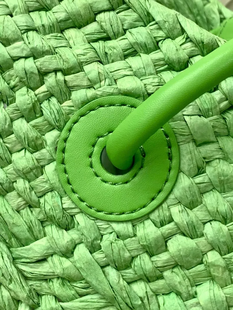 Loewe Light Green Raffia Tote Bag - Image 6
