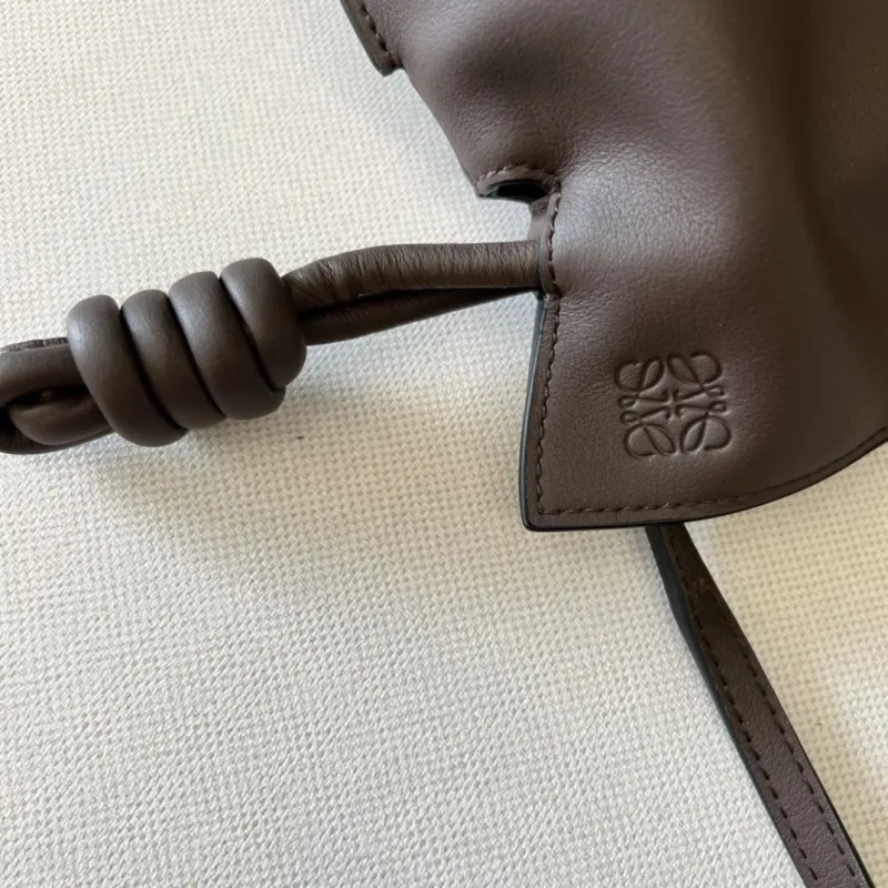 LOEWE Brown Leather Crossbody Bag - Image 6