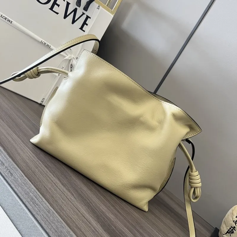 Loewe Light Beige Leather Crossbody Bag - Image 3