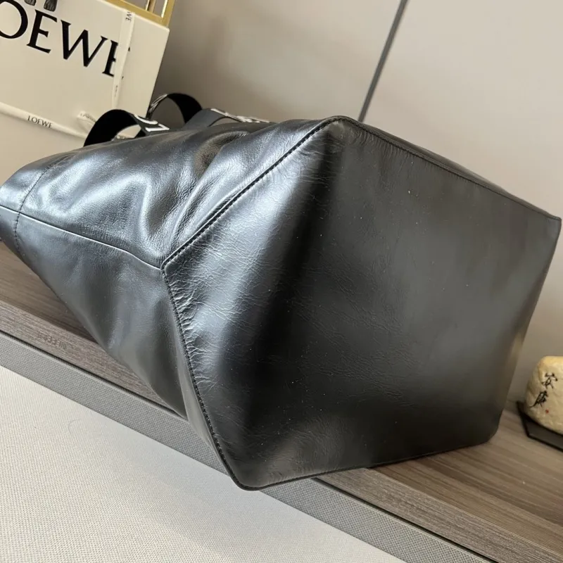 LOEWE Black Leather Tote Bag 145 - Image 4