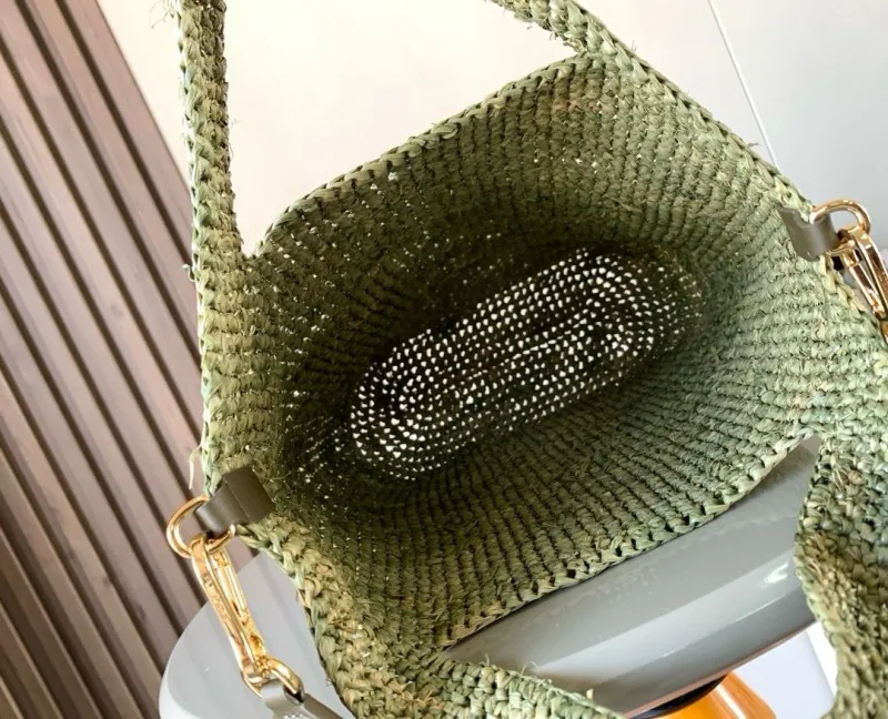 LOEWE Green Raffia Tote Bag - Image 8
