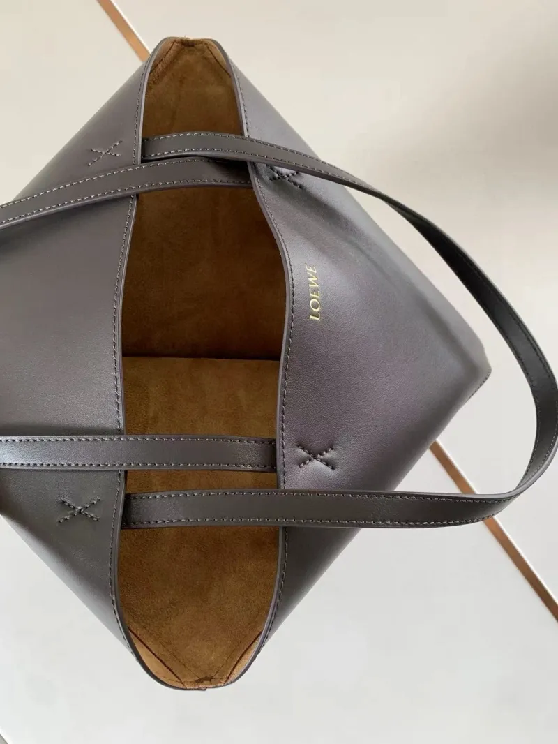 LOEWE Red and Gray Leather Tote Bag - Image 8