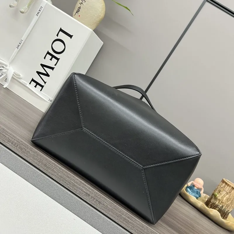 LOEWE Black Leather Tote Bag - Image 4