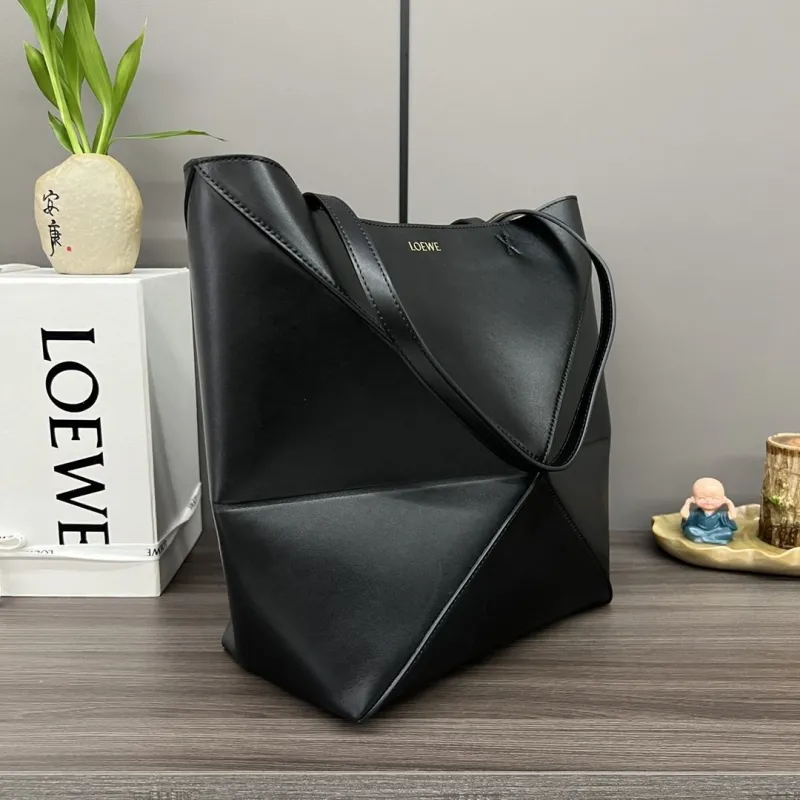 LOEWE Black Leather Tote Bag - Image 5