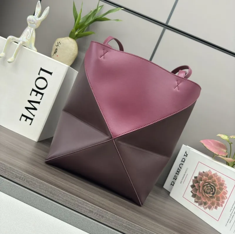 LOEWE Two-Tone Leather Shopping Bag - Image 3