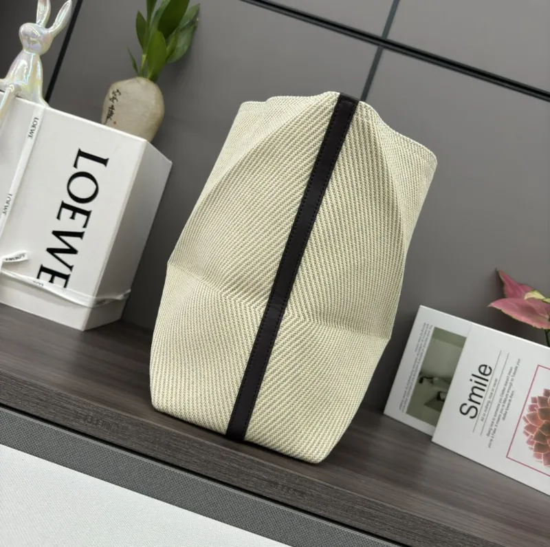 Alternative view of Loewe Shopping Bags-178