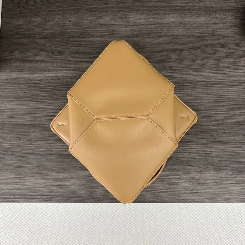 Loewe Shopping Bags-179 - Image 8