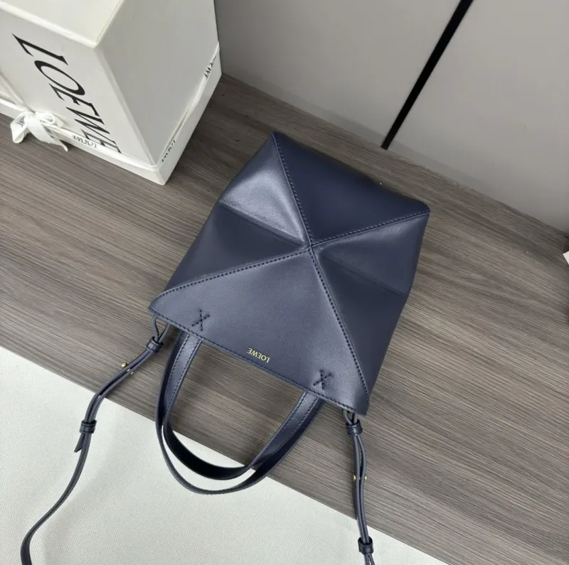 Loewe Shopping Bags-183 - Image 5