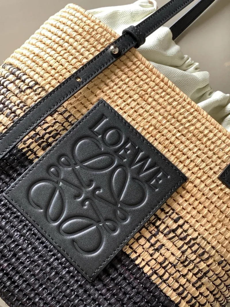 Loewe Beige Black Woven Raffia Tote Bag - Image 5