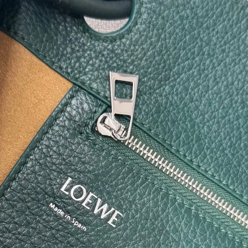 LOEWE Dark Green Leather Bucket Bag - Image 9