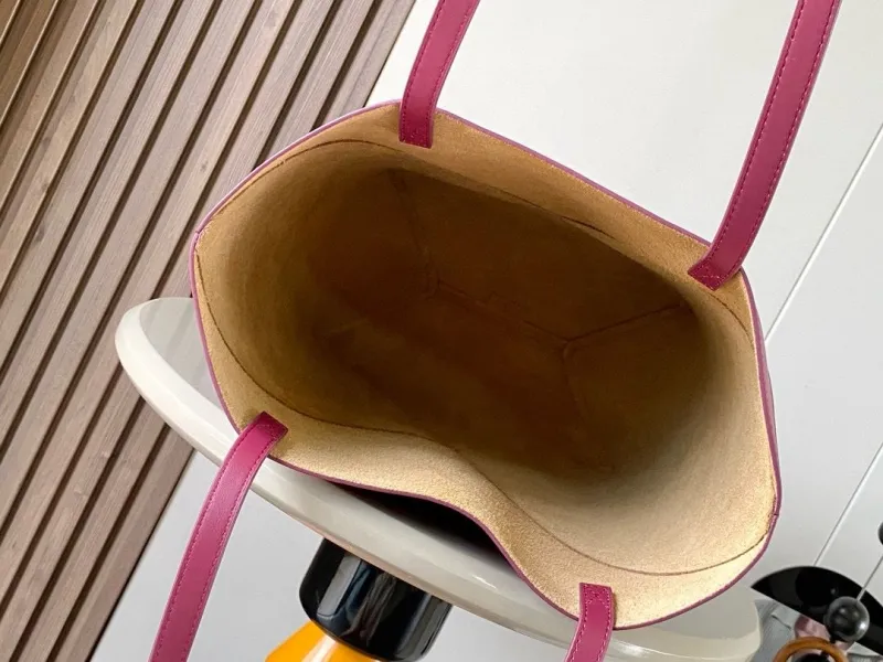 LOEWE Pink and Burgundy Leather Tote Bag - Image 8
