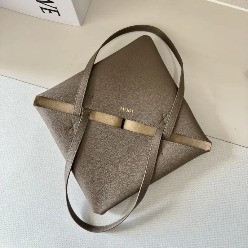 LOEWE Taupe Leather Shopping Bag 204 - Image 8