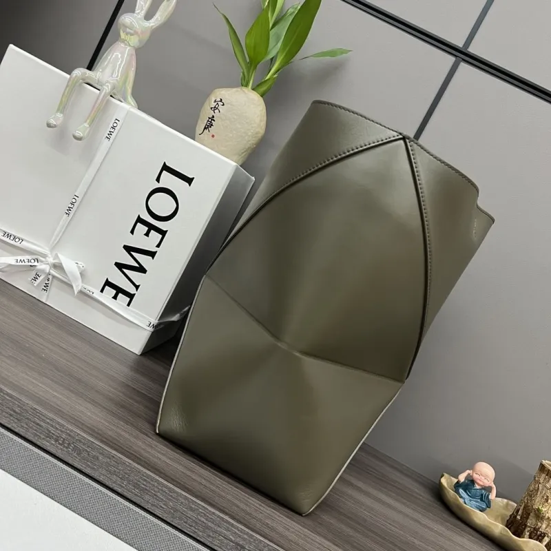 Alternative view of Loewe Shopping Bags-208